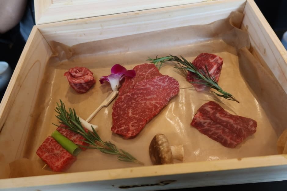 강릉한우마크나인 대표 이미지