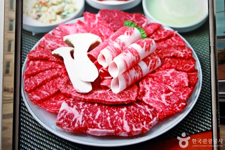 반석 한우촌 대표 이미지
