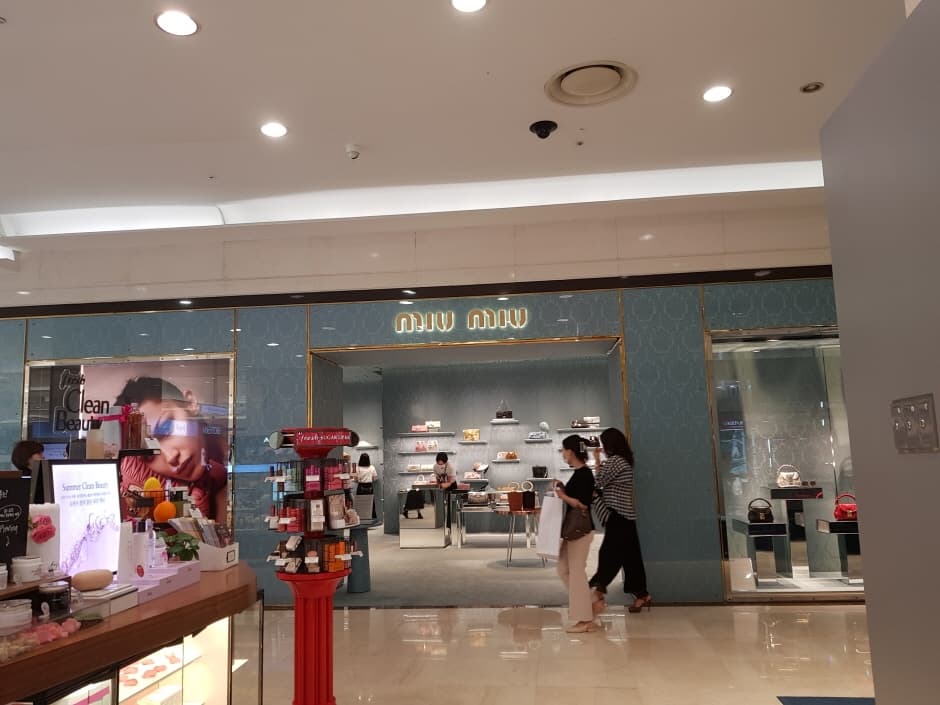 미우미우 롯데 부산점 대표 이미지