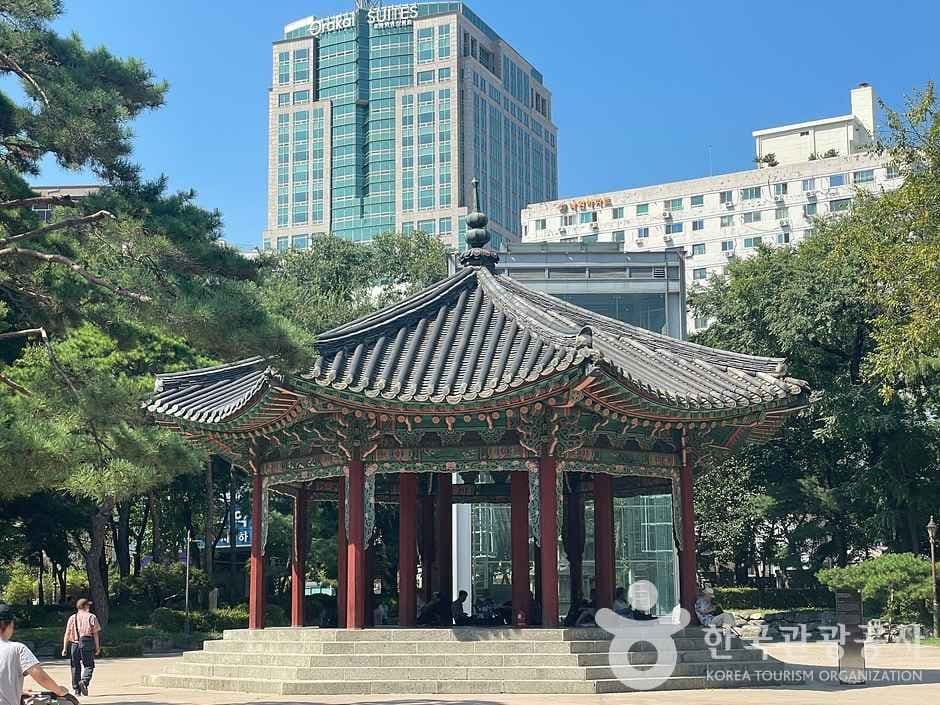탑골공원 팔각정 대표 이미지