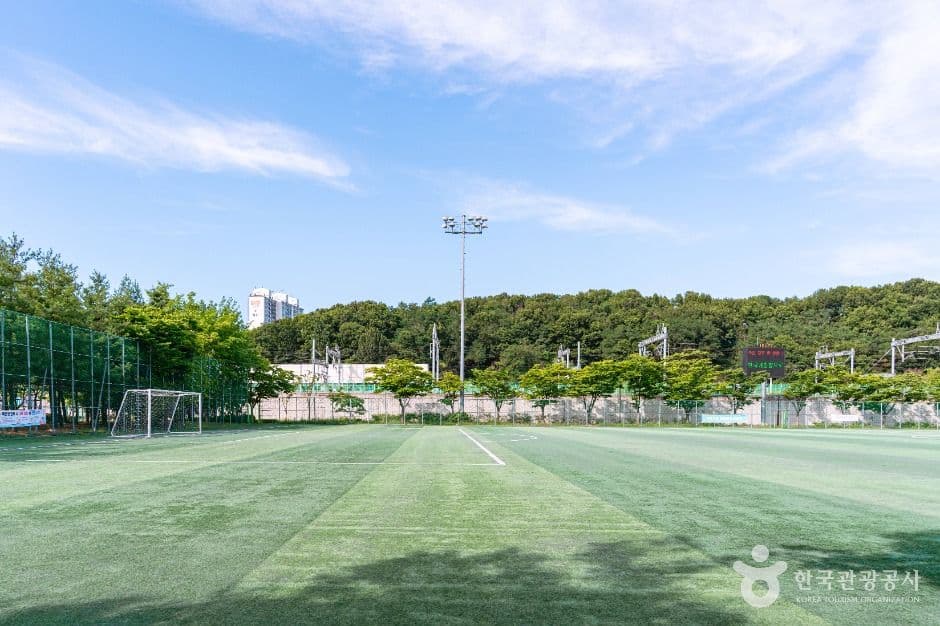 충장근린체육공원 대표 이미지