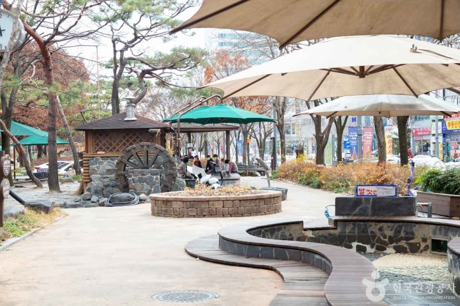유성 족욕체험장 대표 이미지