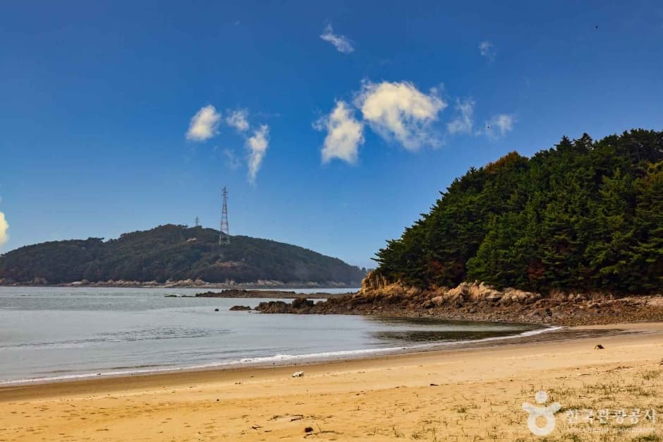 승봉도 이일레 해변 대표 이미지