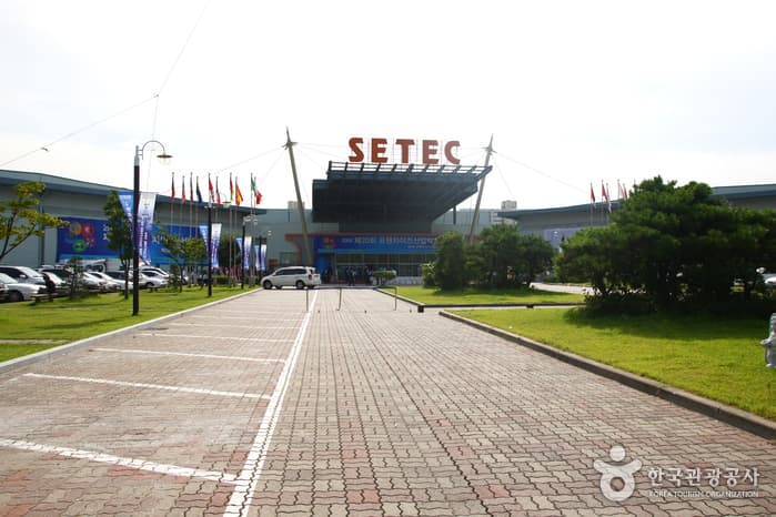 서울무역전시컨벤션센터(SETEC) 대표 이미지