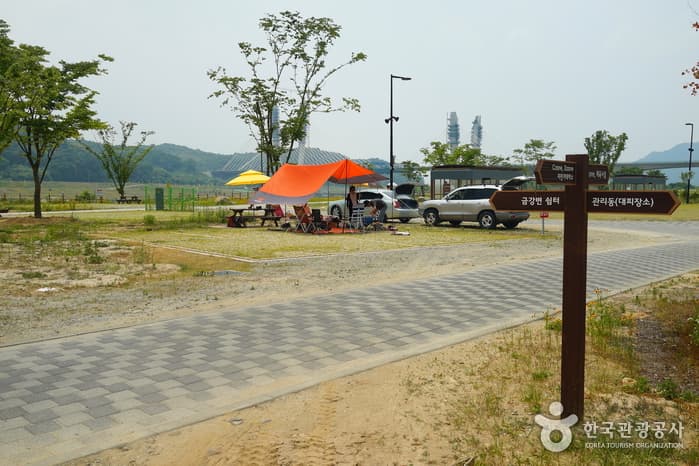 합강공원 오토캠핑장 대표 이미지