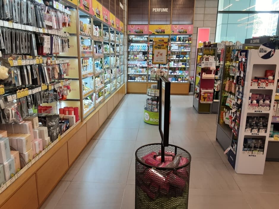 올리브영 신당역 대표 이미지