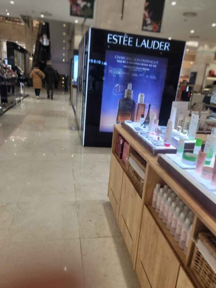 에스티로더 대표 이미지