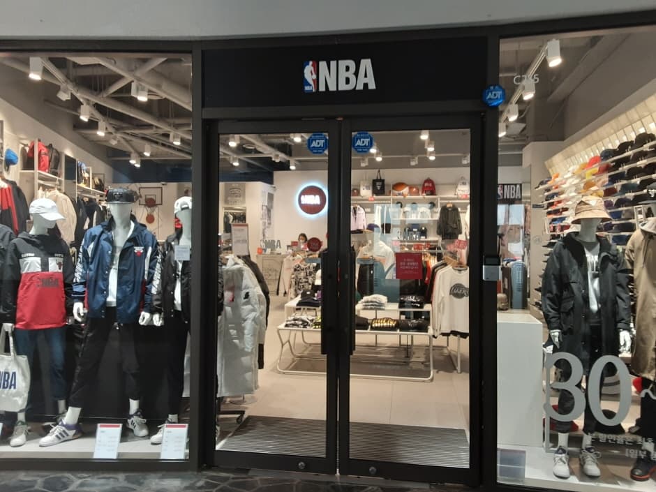 NBA 롯데동부산 대표 이미지