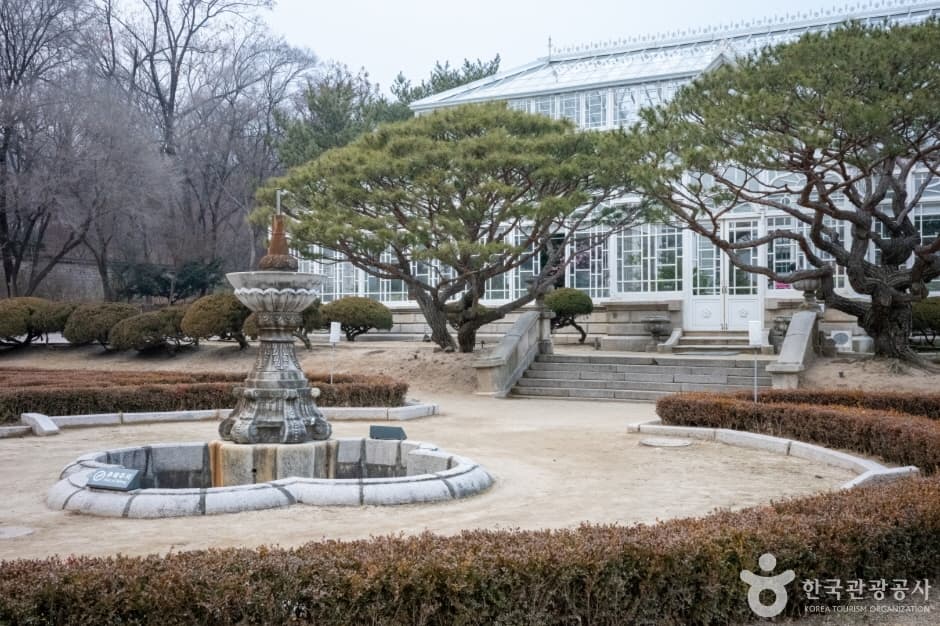 창경궁대온실 대표 이미지