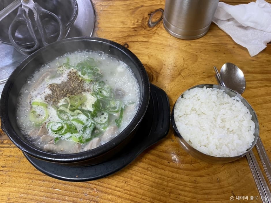 일동토종순대감자탕 본관 대표 이미지