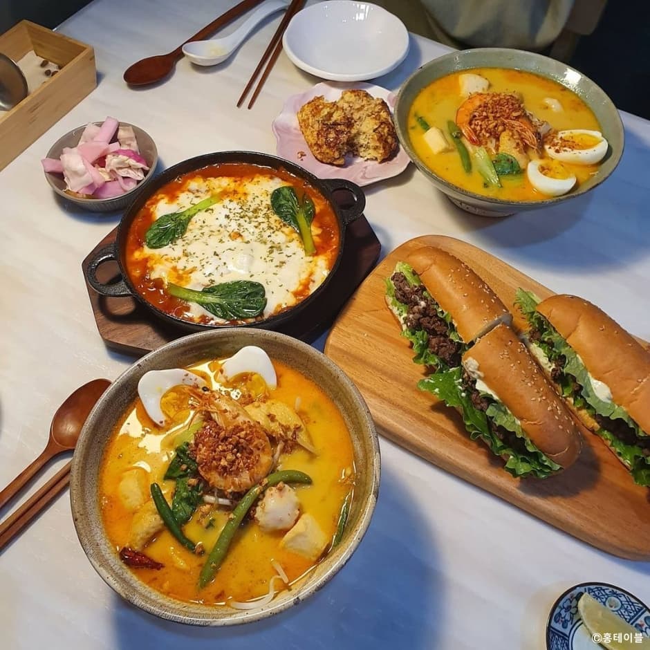 홍테이블 대표 이미지