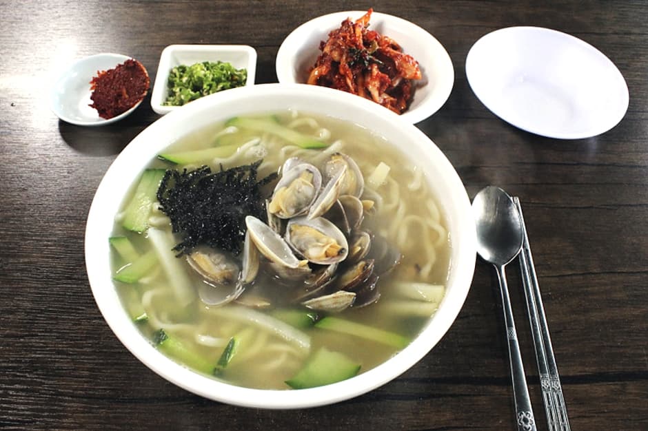 수유손칼국수 대표 이미지