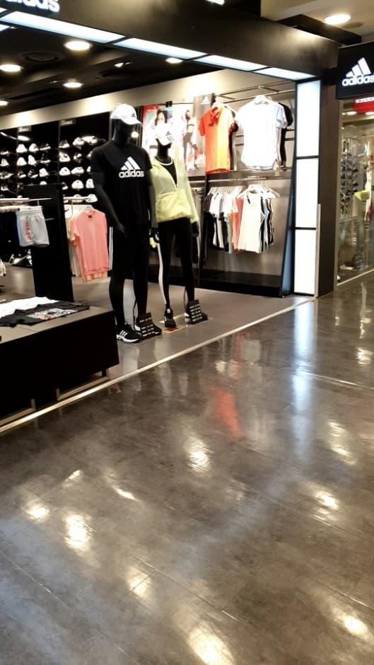 아디다스 NC불광점 대표 이미지