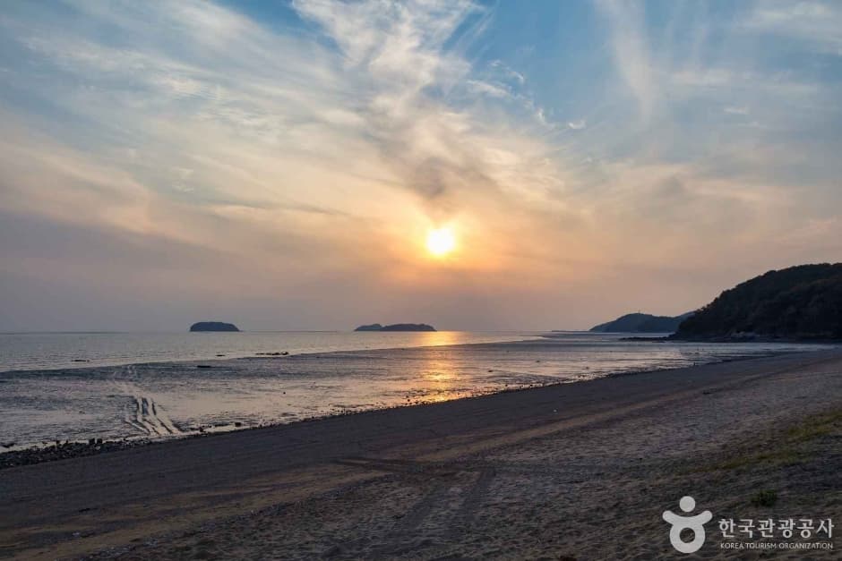 장봉도 옹암해변 대표 이미지