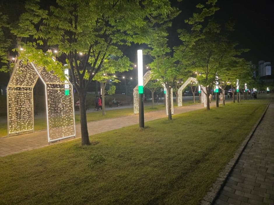 만석거 새빛축제 대표 이미지