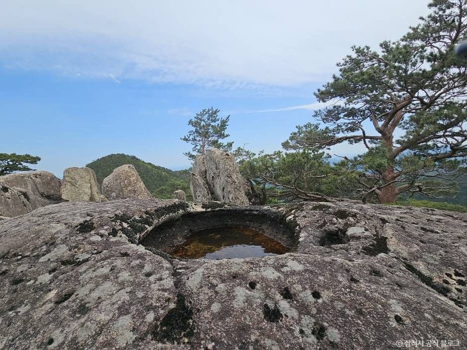 쉰움산 대표 이미지