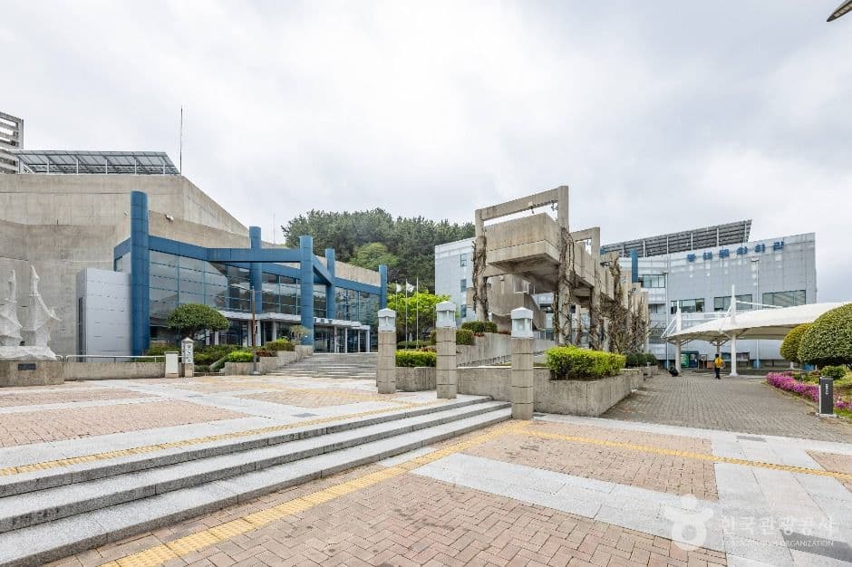 동래문화회관 대표 이미지