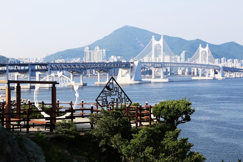 이기대공원 동생말전망대 대표 이미지