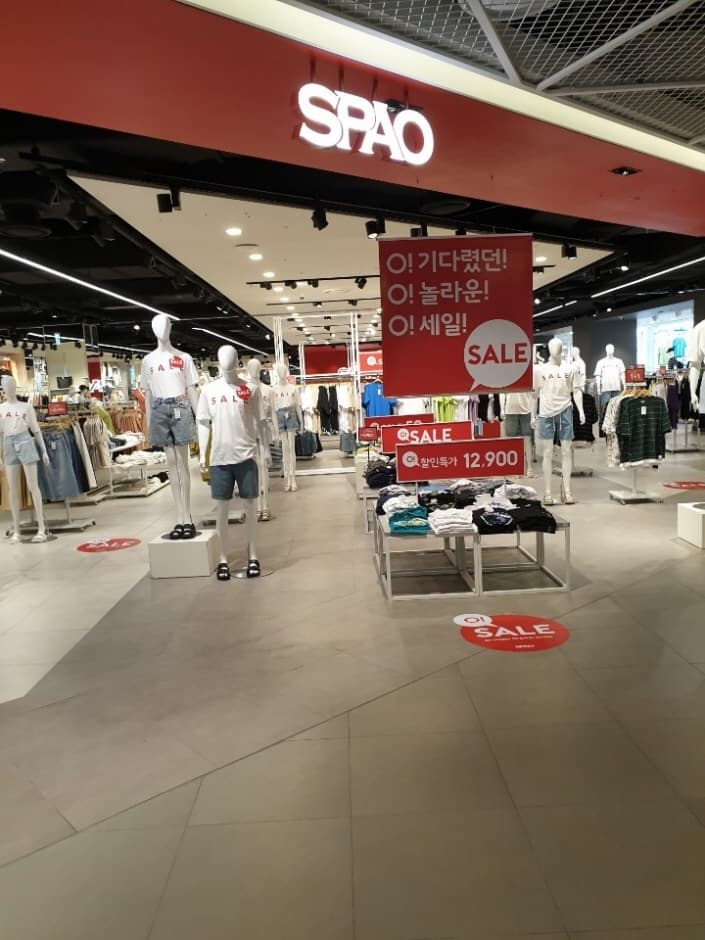 EW 스파오 AK&홍대 대표 이미지