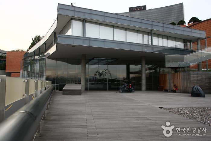 미술관과 아쿠아리움으로 떠나는 힐링 여행 대표 이미지