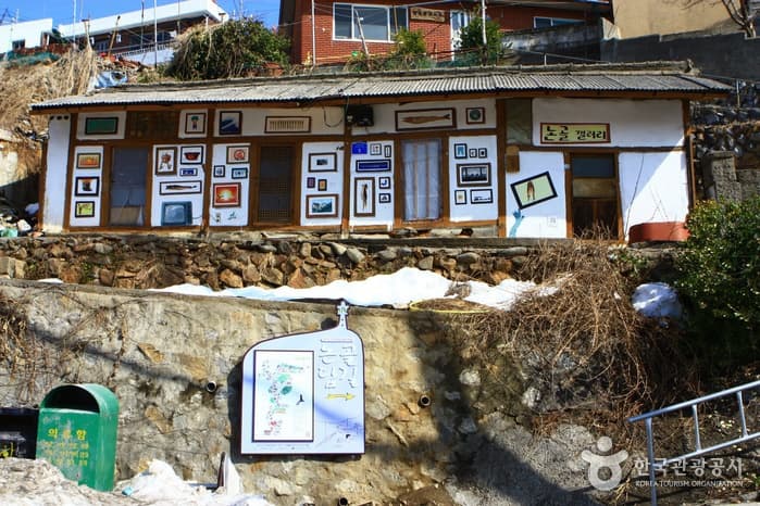 동해 논골담길(등대 담화마을) 대표 이미지
