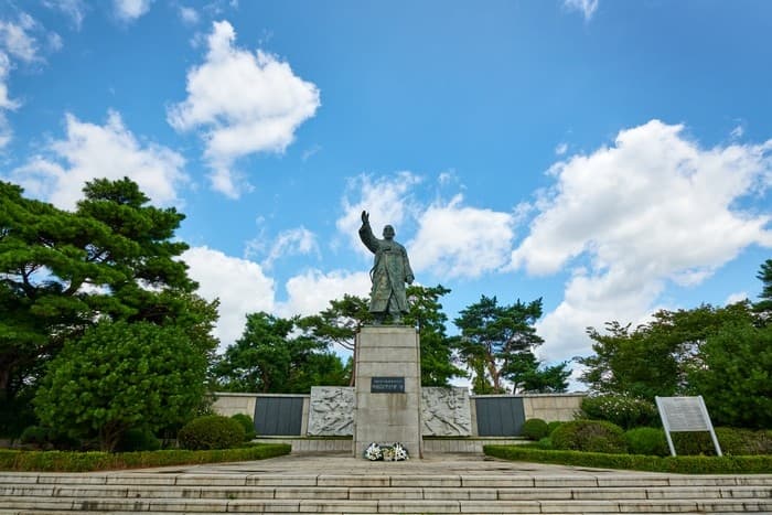 백범 김구 선생 동상 대표 이미지
