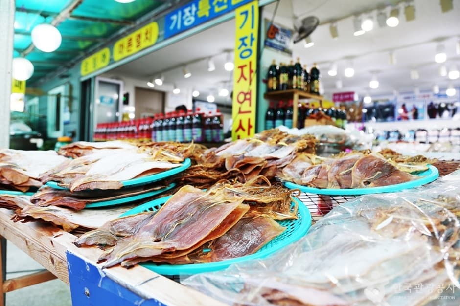 대변어촌계해녀특산물판매장 대표 이미지