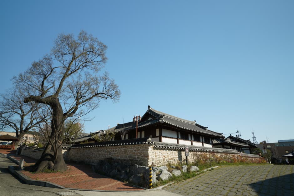 사라온이야기마을 대표 이미지