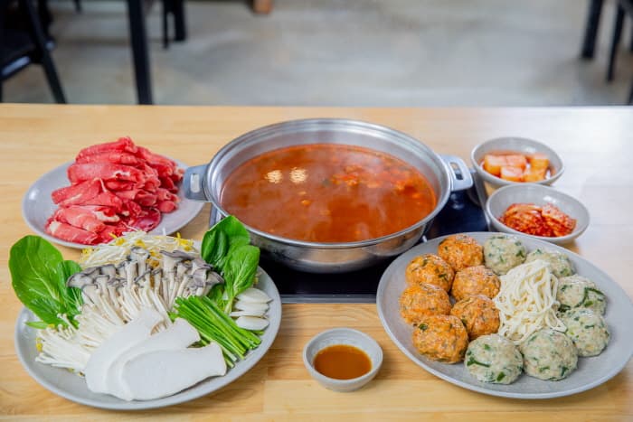 본가 만두전골전문점 대표 이미지