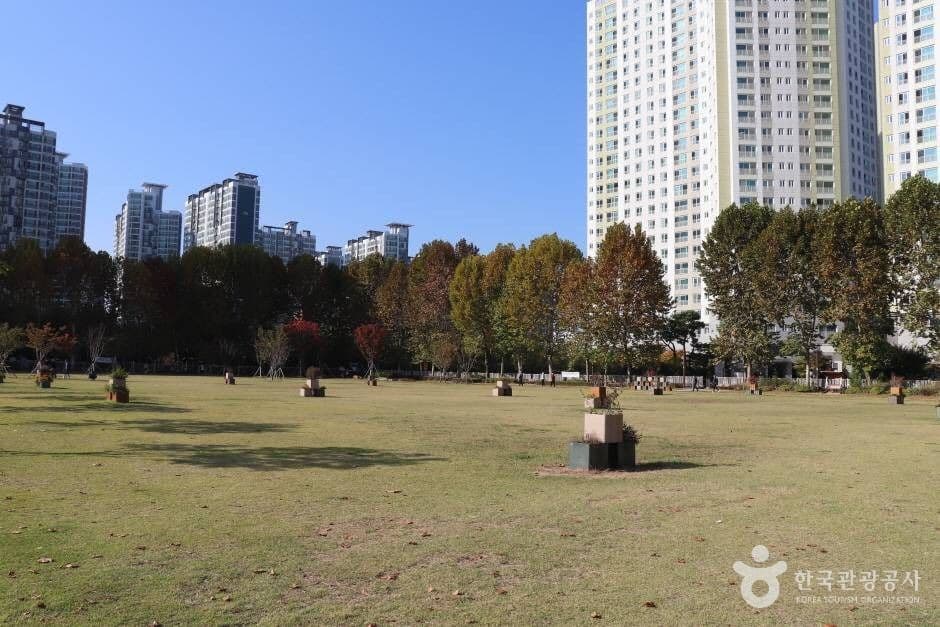 부천시민운동장 대표 이미지
