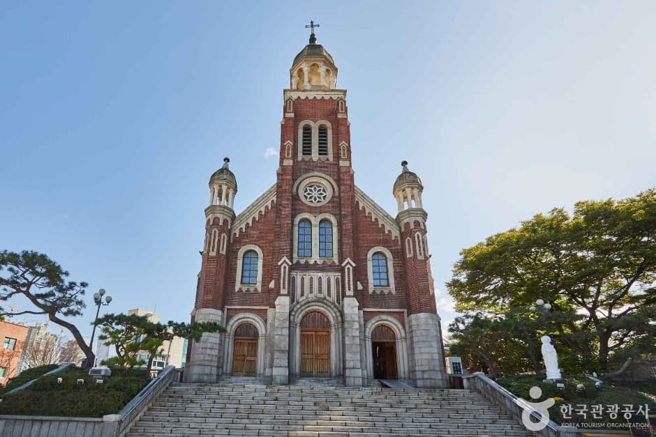 인천 답동성당 대표 이미지