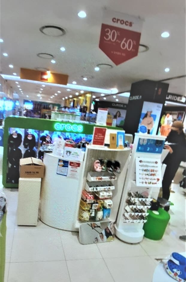 크록스 롯데 서울역점 대표 이미지