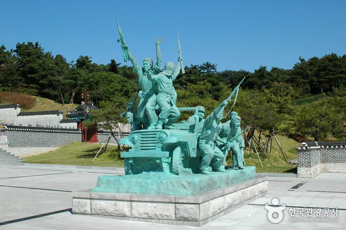 5.18 숭고한 넋을 되새겨보는 여행 대표 이미지