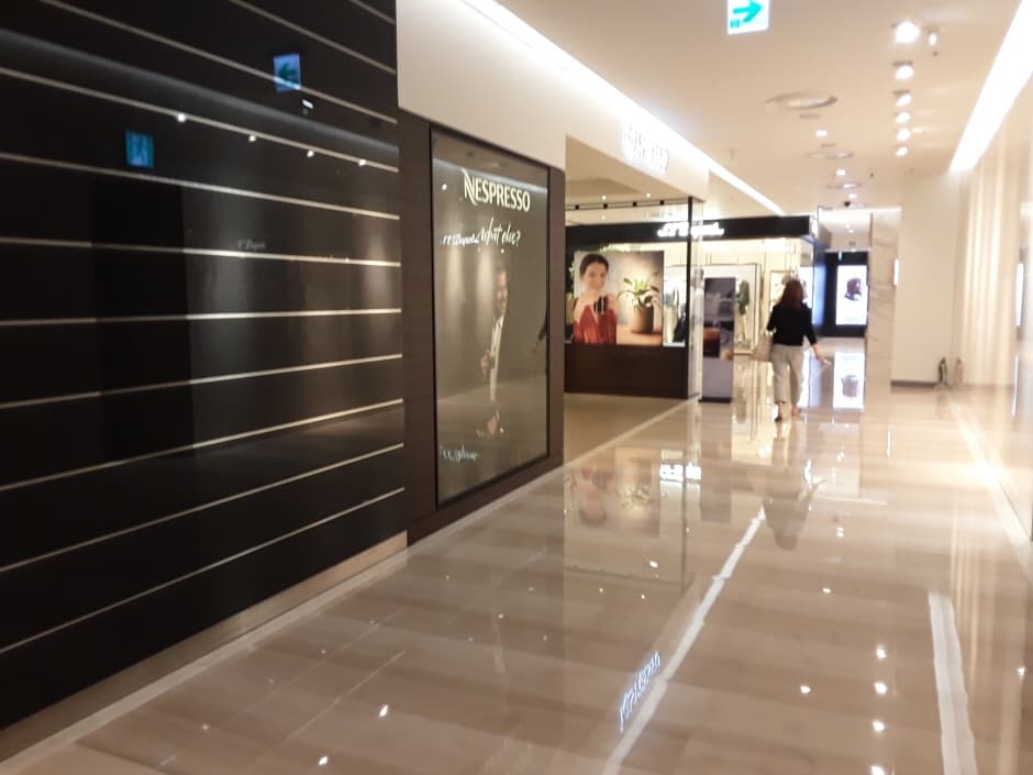 네스프레소 롯데 부산점 대표 이미지