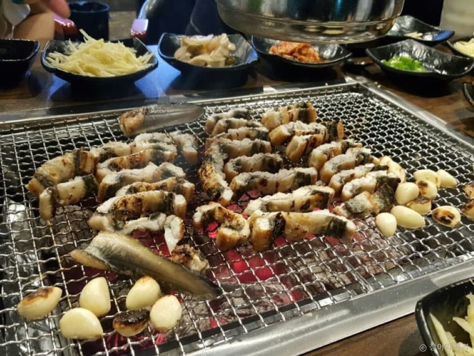 장어의품격 대표 이미지